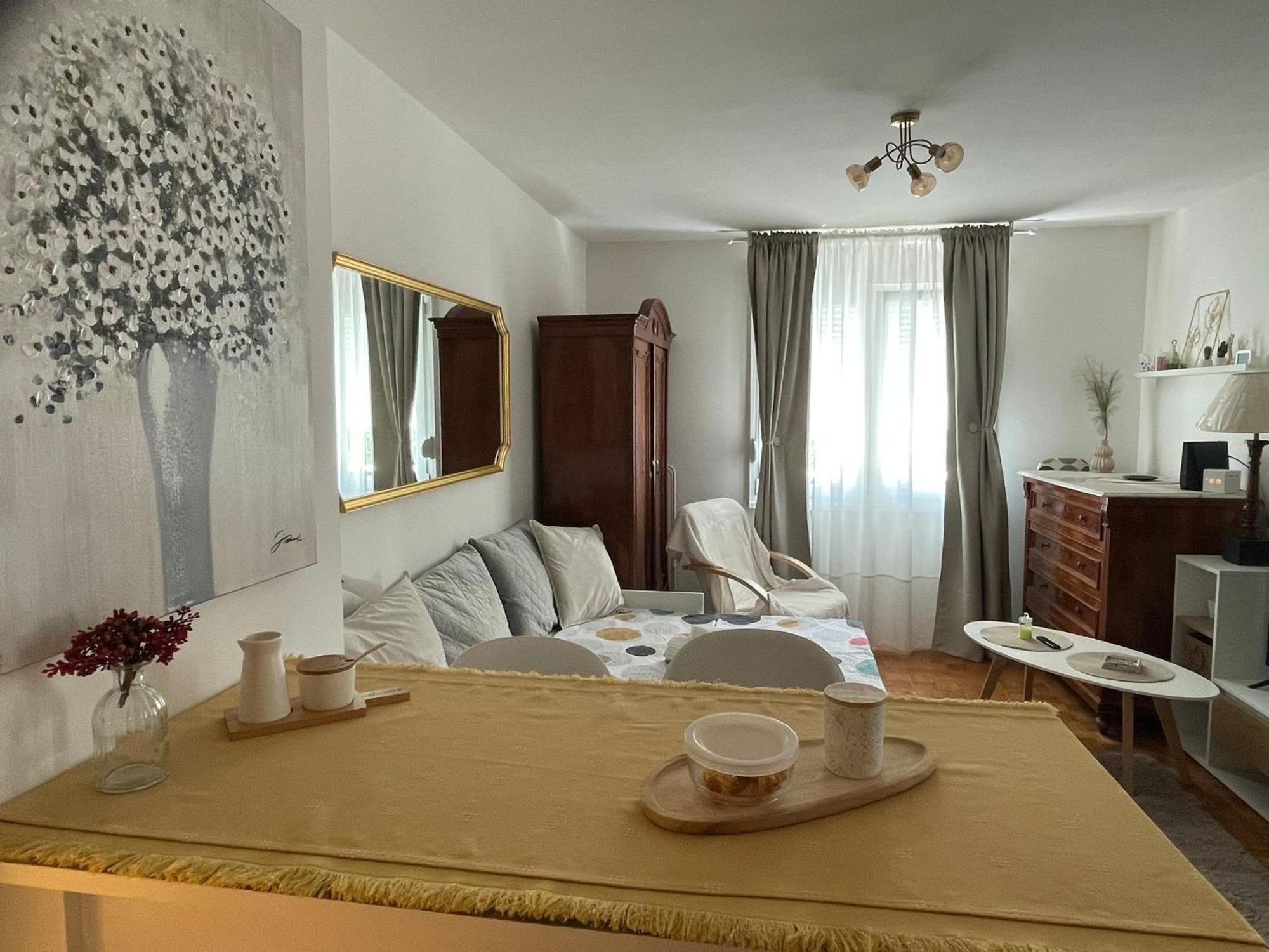 Studio Apartman Providenca スプリト エクステリア 写真
