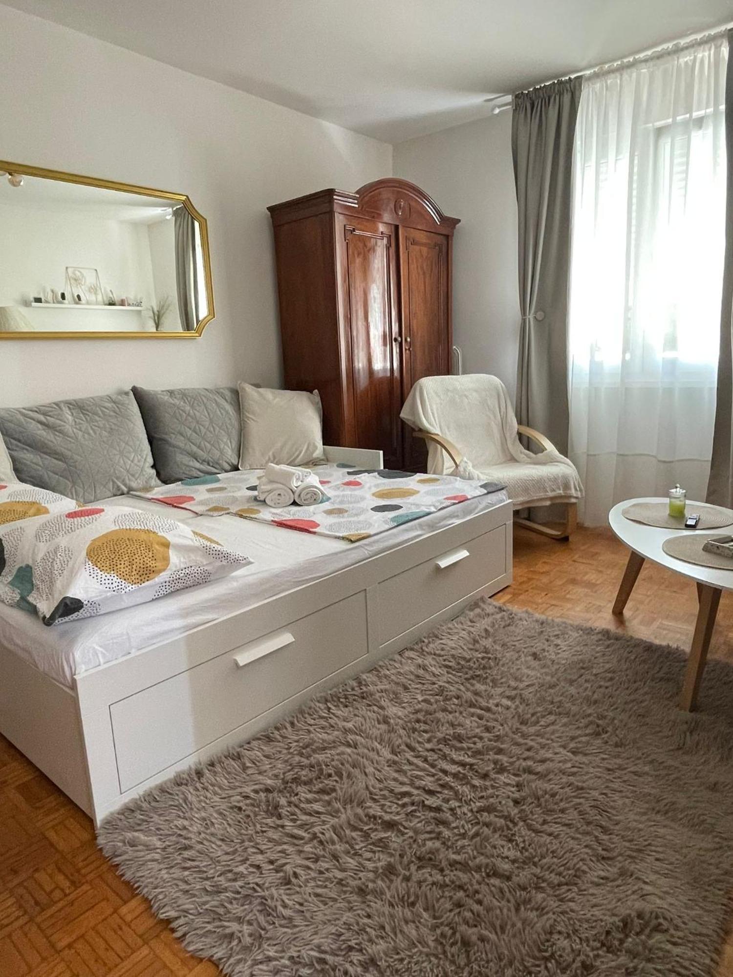 Studio Apartman Providenca スプリト エクステリア 写真